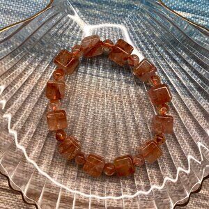 M124 RARE 10mm Koi Hematoid Quartz Square Unique Shape Bead Stretch Bracelet